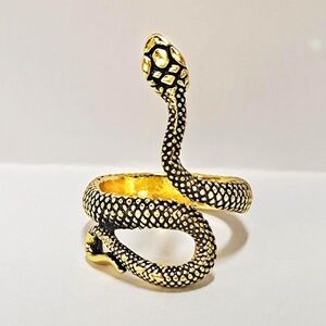 NEW Adjustable Snake Ring Gothic Witchy Vintage Antiqued Gold